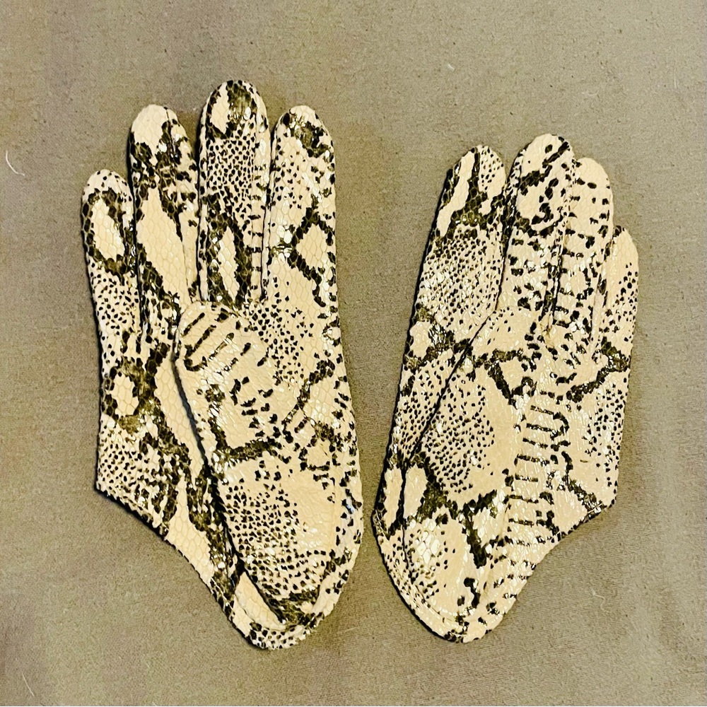 Snakeskin Ines Gloves Handmade